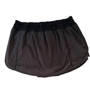 Women’s Lululemon Black Ruffle Running Training Skirt Skort Size 8